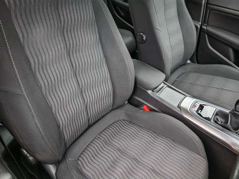 2014 PEUGEOT 308 2014 PEUGEOT 308