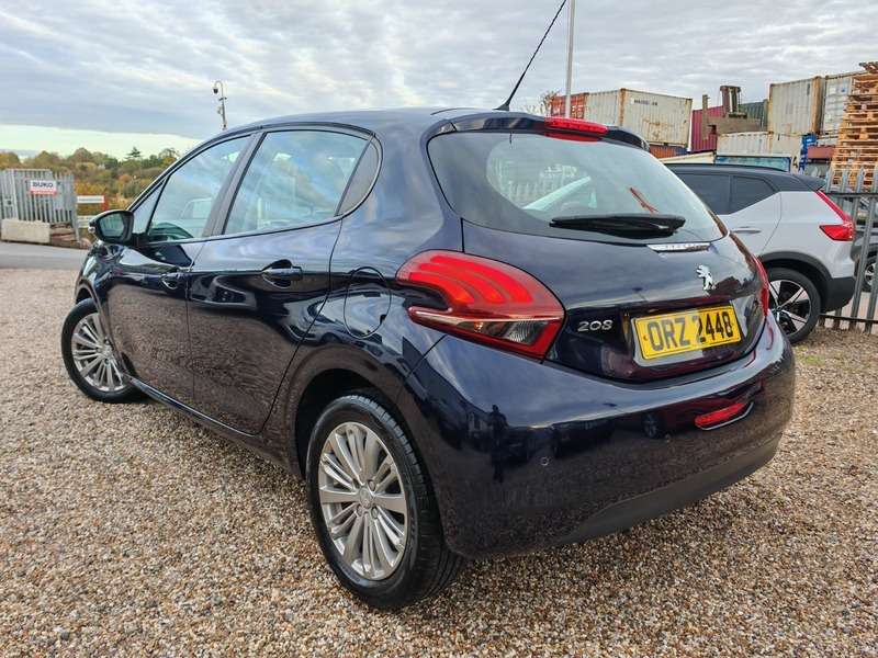 2018 PEUGEOT 208 2018 PEUGEOT 208