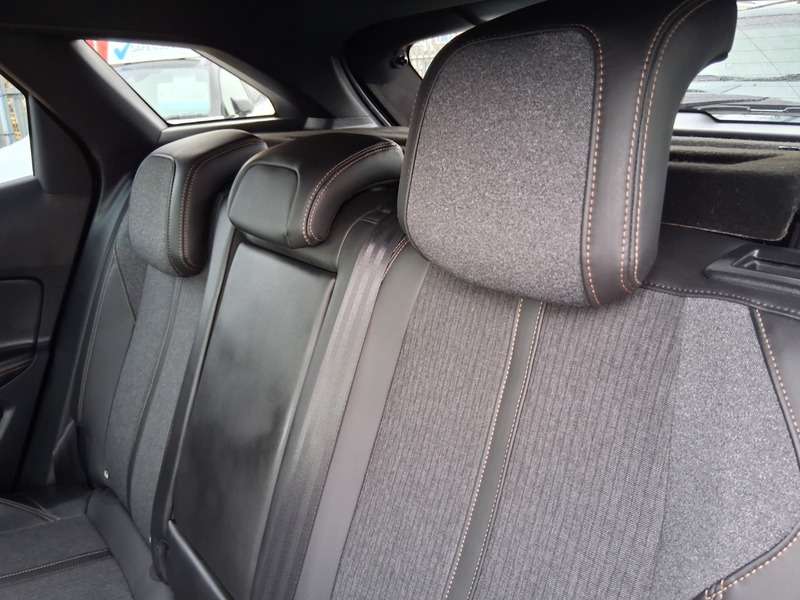 2017 PEUGEOT 3008 2017 PEUGEOT 3008