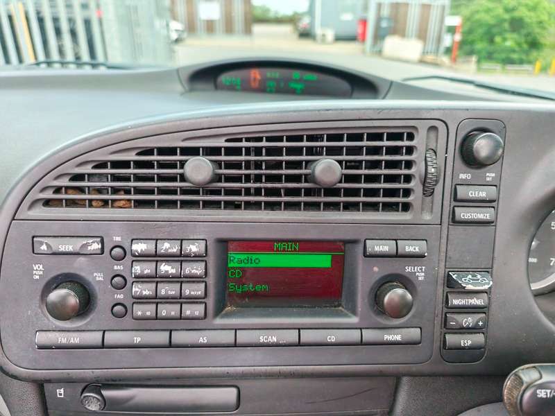 2004 SAAB 9-3 2004 SAAB 9-3