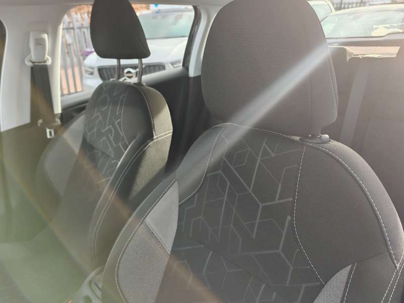 2018 PEUGEOT 2008 2018 PEUGEOT 2008