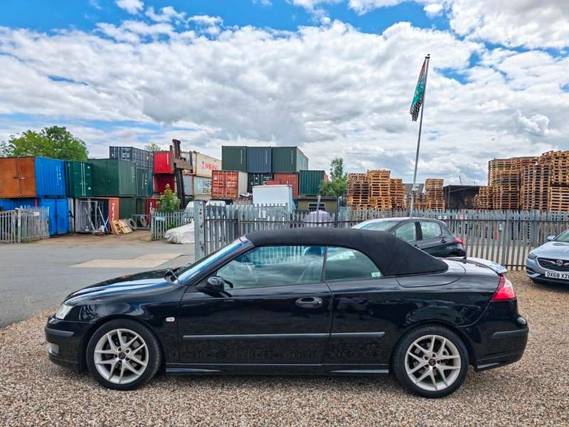 2004 SAAB 9-3 2004 SAAB 9-3