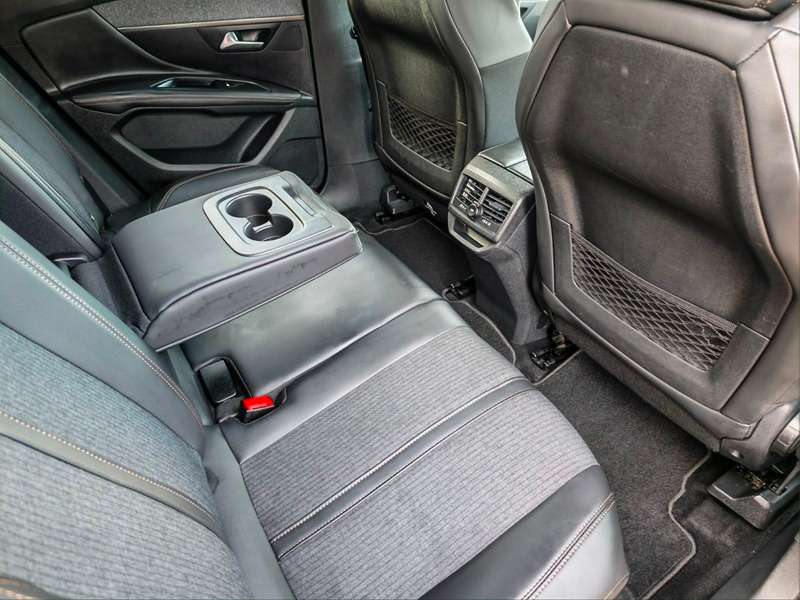 2017 PEUGEOT 3008 2017 PEUGEOT 3008