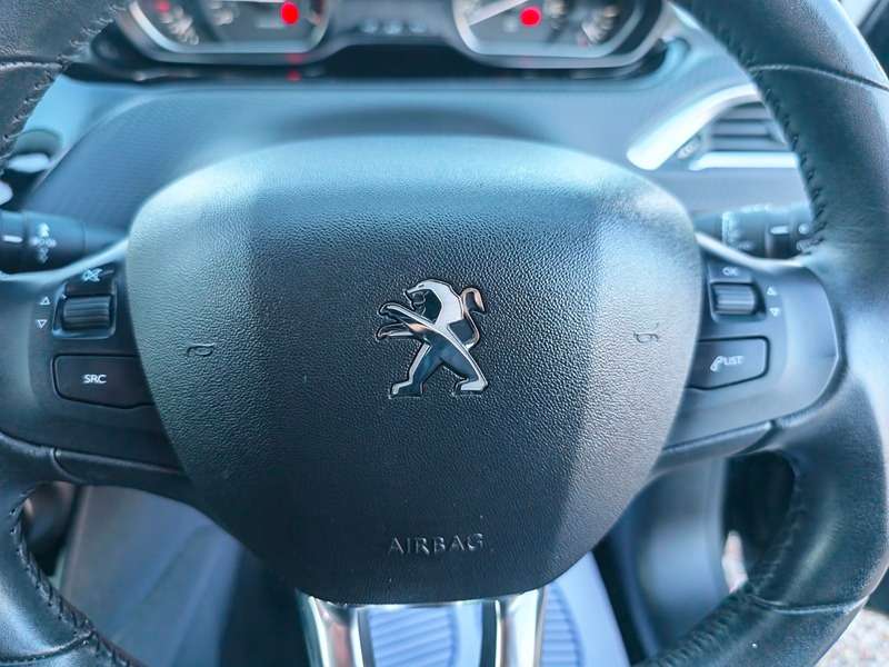 2019 PEUGEOT 208 2019 PEUGEOT 208