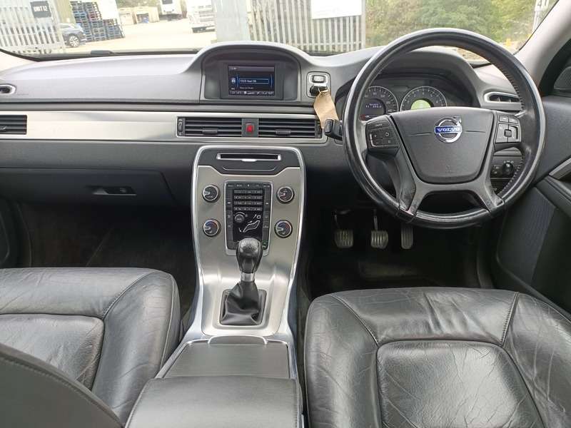 2011 VOLVO S80 2011 VOLVO S80