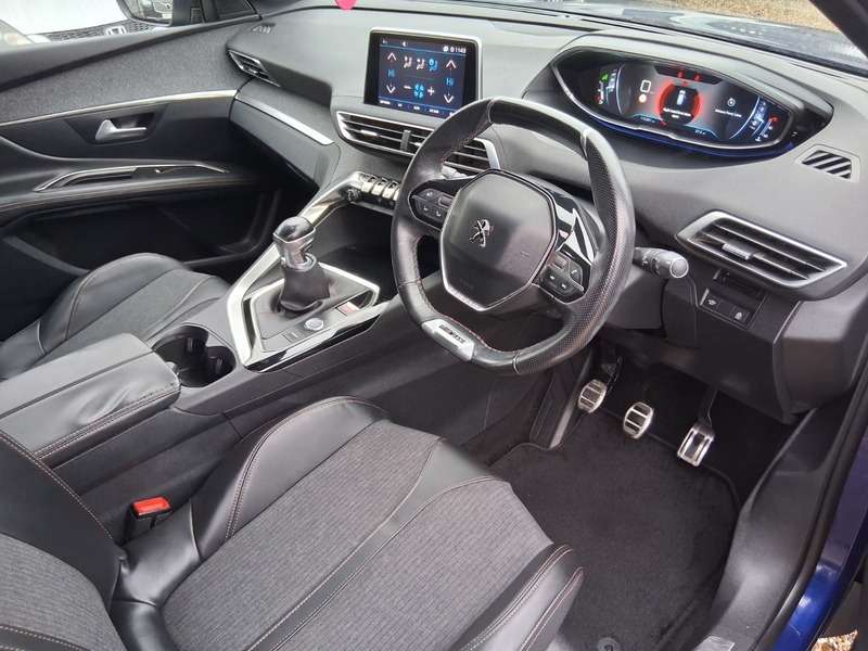 2017 PEUGEOT 3008 2017 PEUGEOT 3008