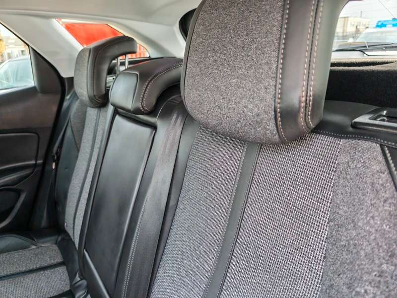 2017 PEUGEOT 3008 2017 PEUGEOT 3008