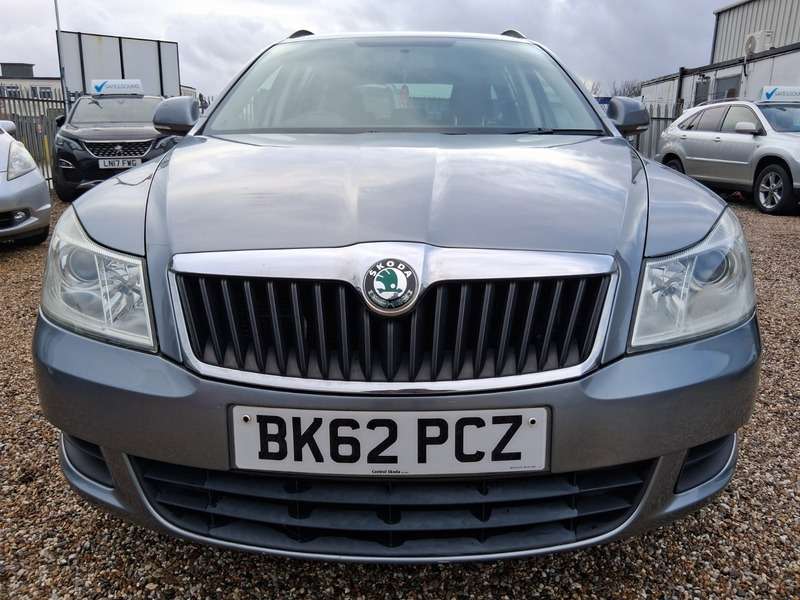 2012 SKODA OCTAVIA 2012 SKODA OCTAVIA
