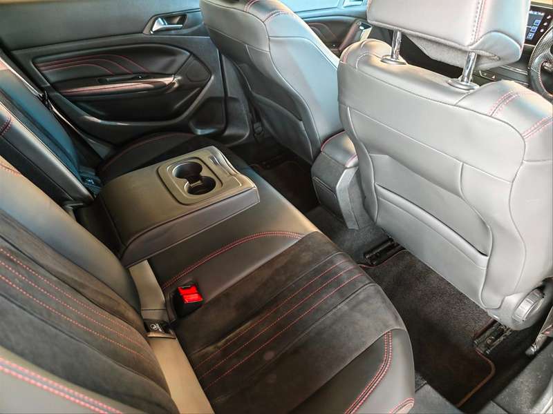 2015 PEUGEOT 308 2015 PEUGEOT 308