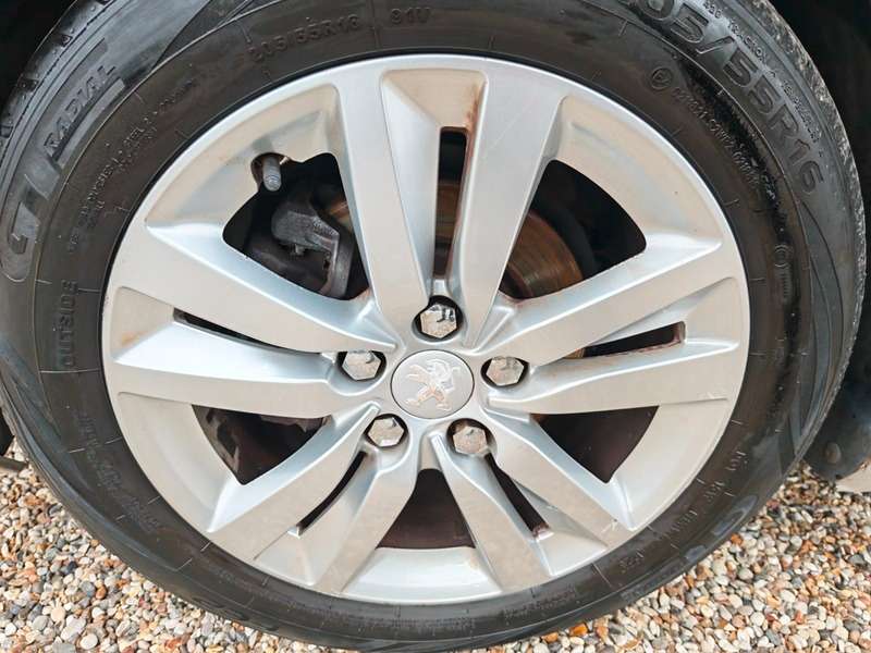 2014 PEUGEOT 308 2014 PEUGEOT 308