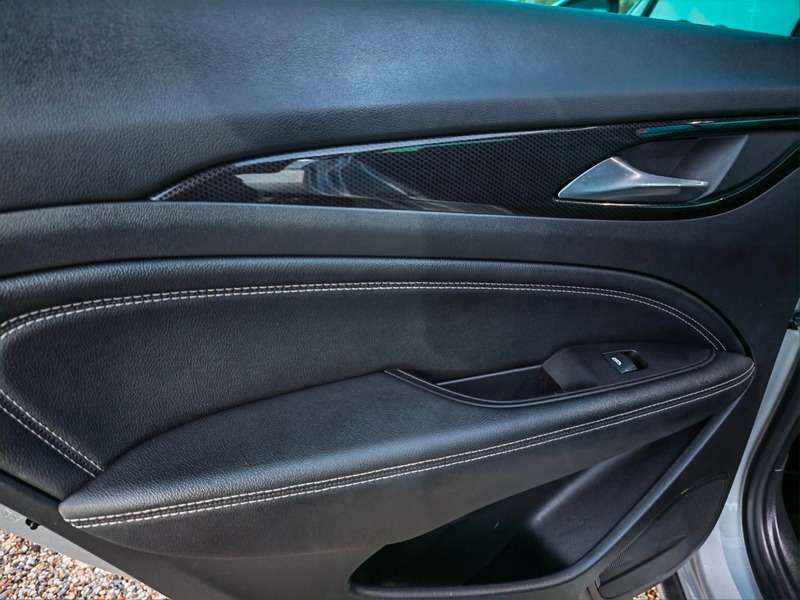 2017 VAUXHALL INSIGNIA 2017 VAUXHALL INSIGNIA