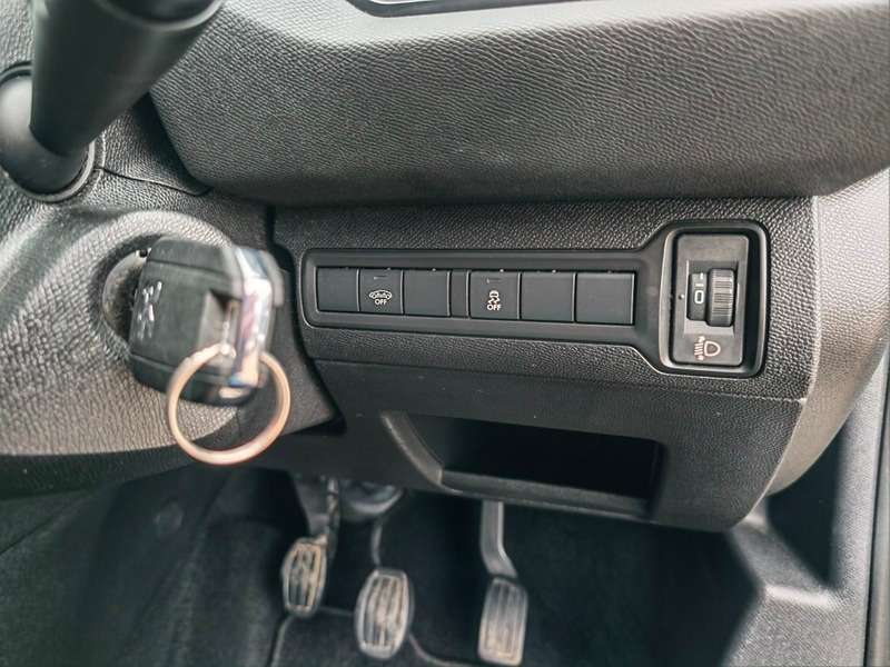 2014 PEUGEOT 308 2014 PEUGEOT 308