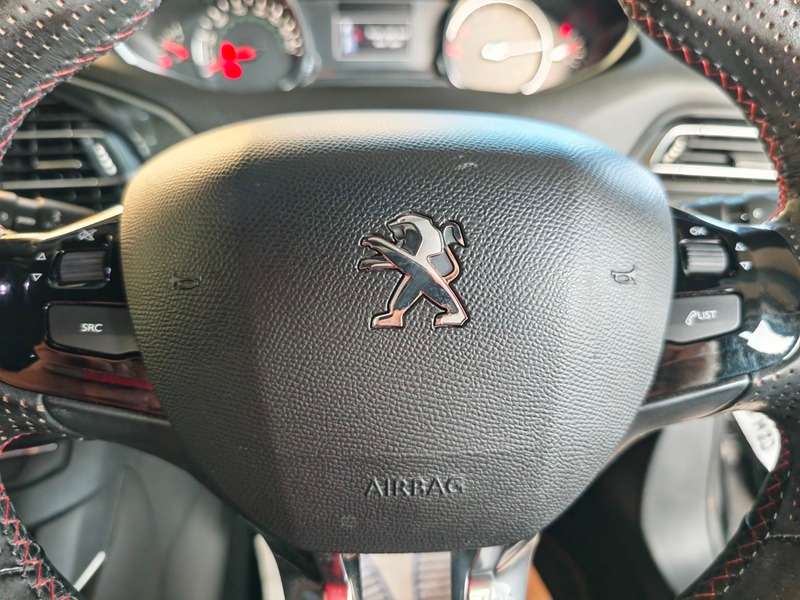 2015 PEUGEOT 308 2015 PEUGEOT 308