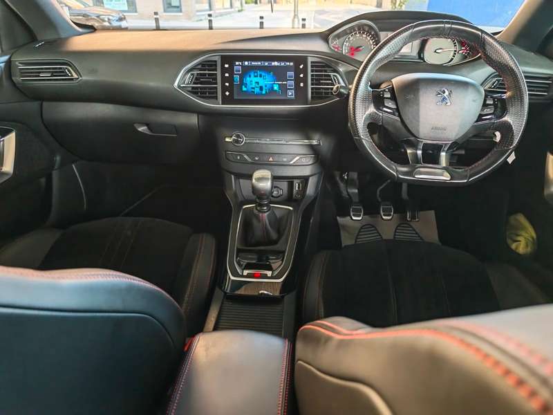 2015 PEUGEOT 308 2015 PEUGEOT 308