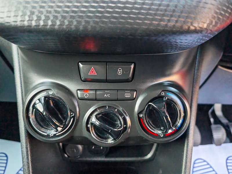 2019 PEUGEOT 208 2019 PEUGEOT 208