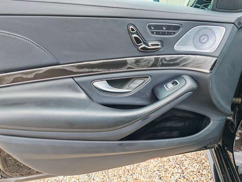 2019 MERCEDES 300 2019 MERCEDES 300