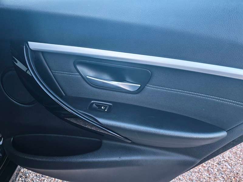 2017 BMW 3 SERIES 2017 BMW 3 SERIES