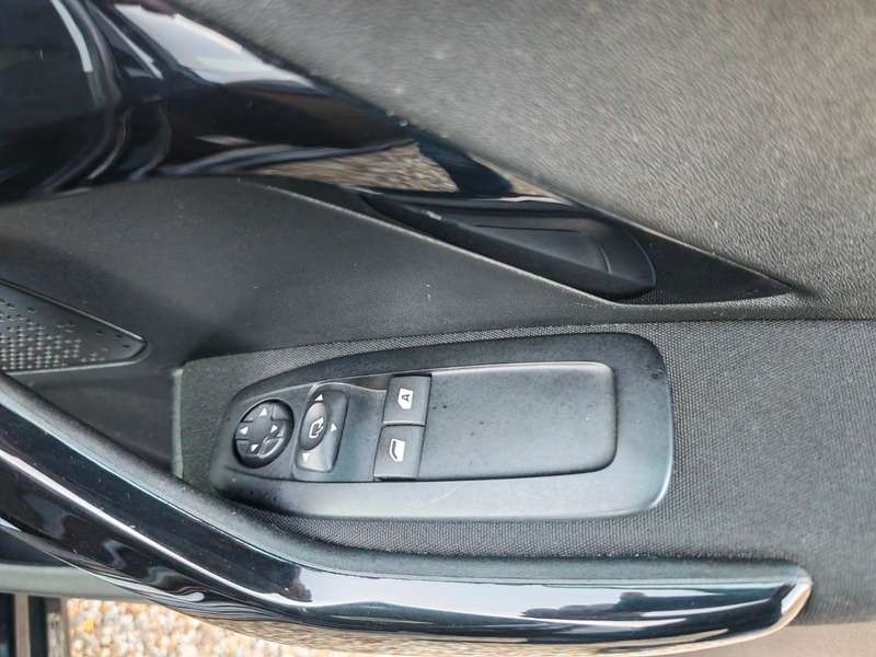 2019 PEUGEOT 208 2019 PEUGEOT 208