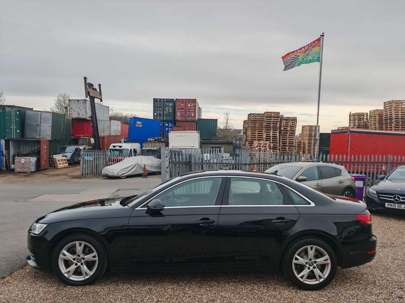 2017 AUDI A4 2017 AUDI A4