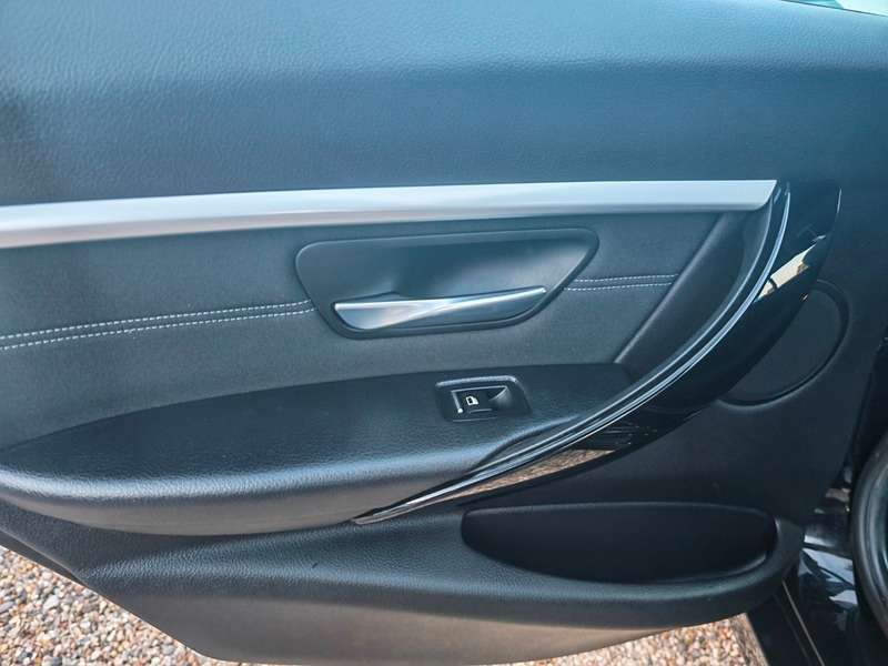 2017 BMW 3 SERIES 2017 BMW 3 SERIES