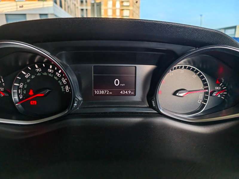 2015 PEUGEOT 308 2015 PEUGEOT 308