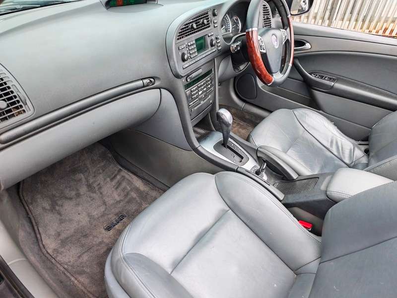 2004 SAAB 9-3 2004 SAAB 9-3