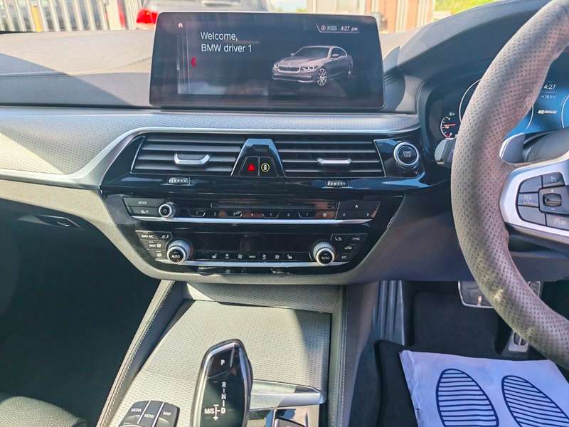 2018 BMW 5 SERIES 2018 BMW 5 SERIES