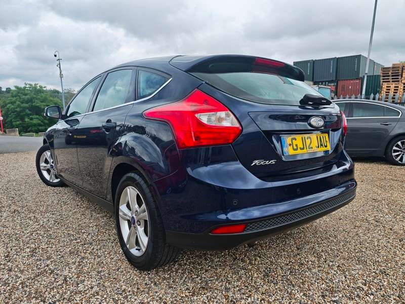 A 2012 FORD FOCUS ZETEC A 2012 FORD FOCUS ZETEC