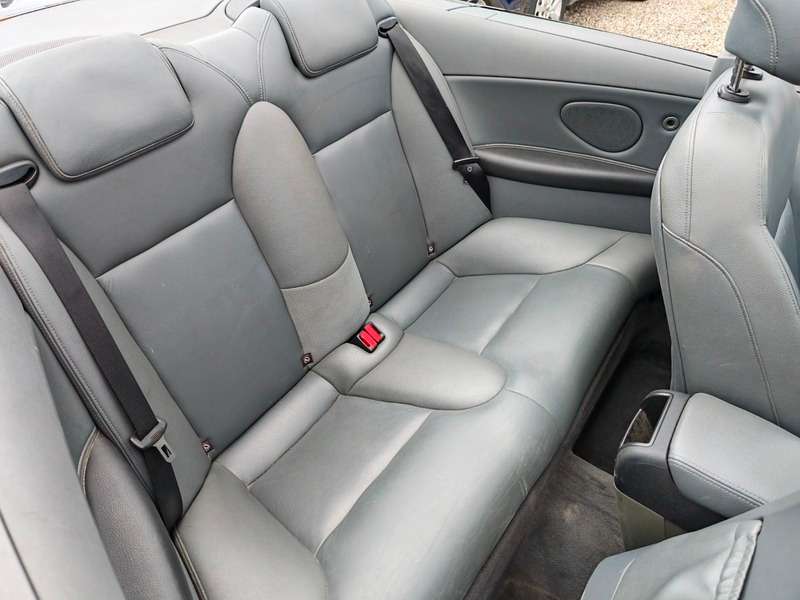 2004 SAAB 9-3 2004 SAAB 9-3