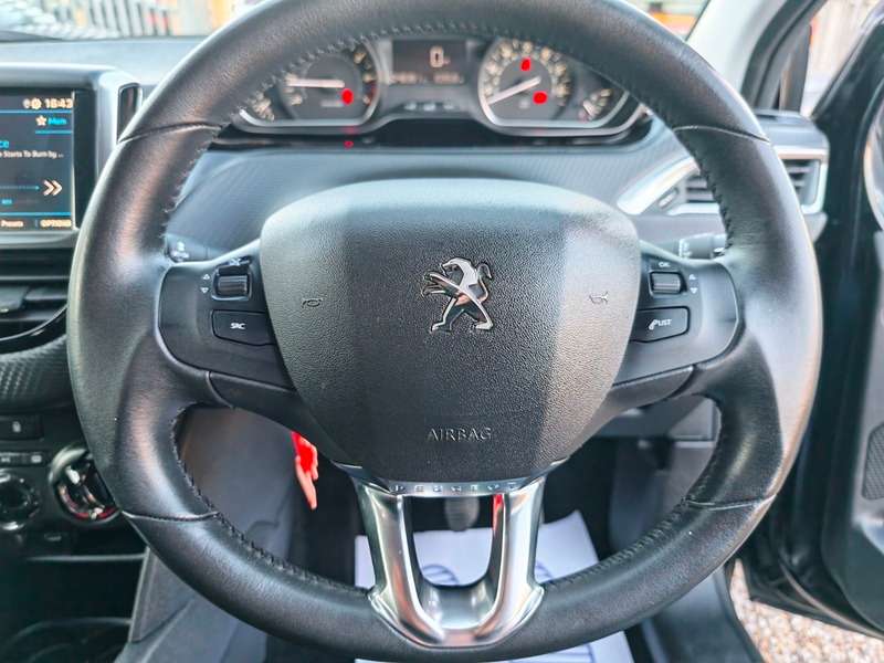 2019 PEUGEOT 208 2019 PEUGEOT 208