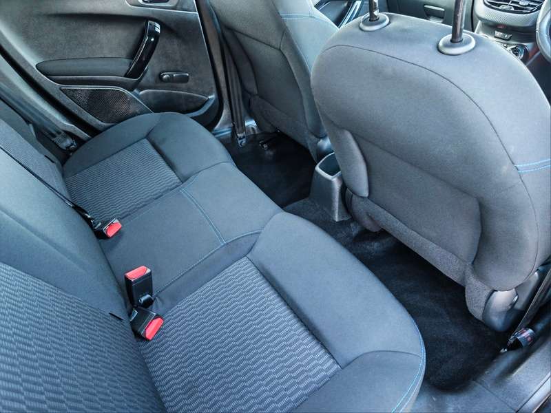 2019 PEUGEOT 208 2019 PEUGEOT 208