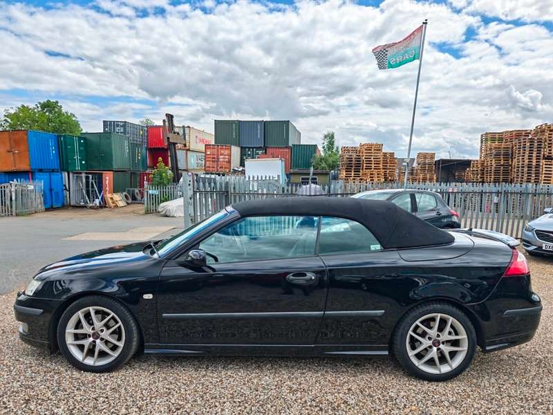 2004 SAAB 9-3 2004 SAAB 9-3