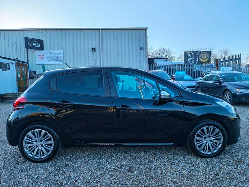 2019 PEUGEOT 208 2019 PEUGEOT 208