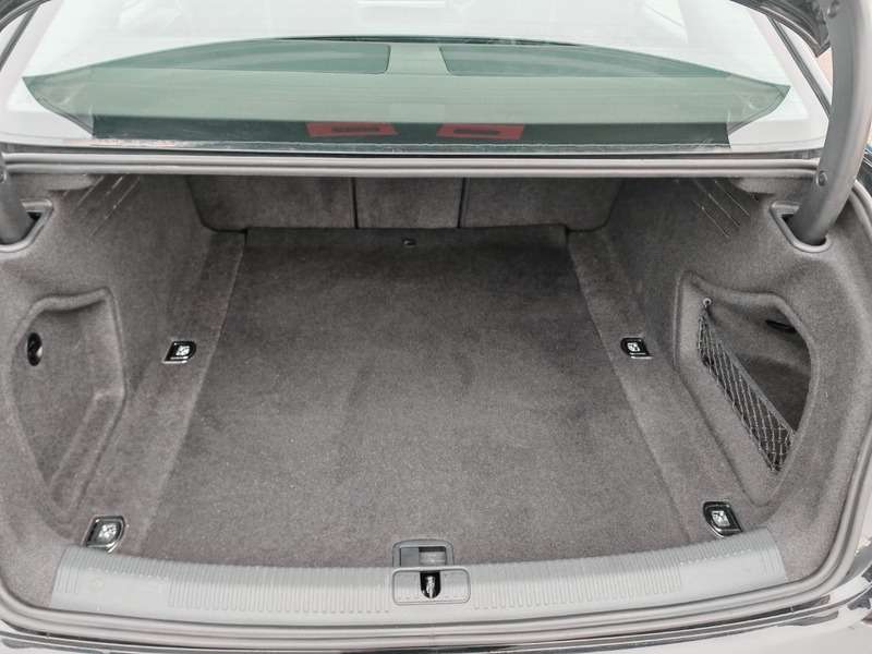 2017 AUDI A4 2017 AUDI A4