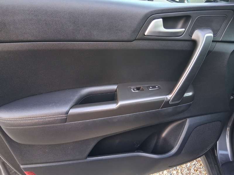 2018 KIA SPORTAGE 2018 KIA SPORTAGE