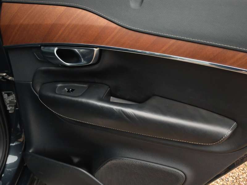 2017 VOLVO XC90 2017 VOLVO XC90