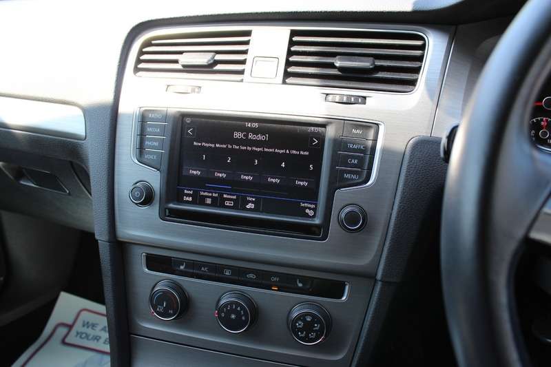 2017 VOLKSWAGEN GOLF 2017 VOLKSWAGEN GOLF