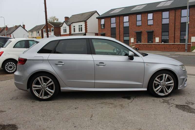 A 2015 AUDI A3 2.0 SPORTBACK TDI S LINE A 2015 AUDI A3 2.0 SPORTBACK TDI S LINE