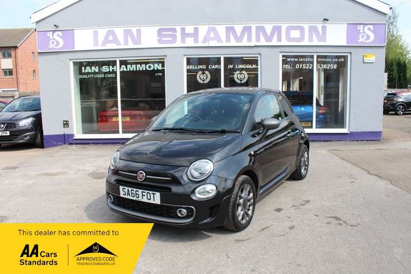 A 2016 FIAT 500 S A 2016 FIAT 500 S