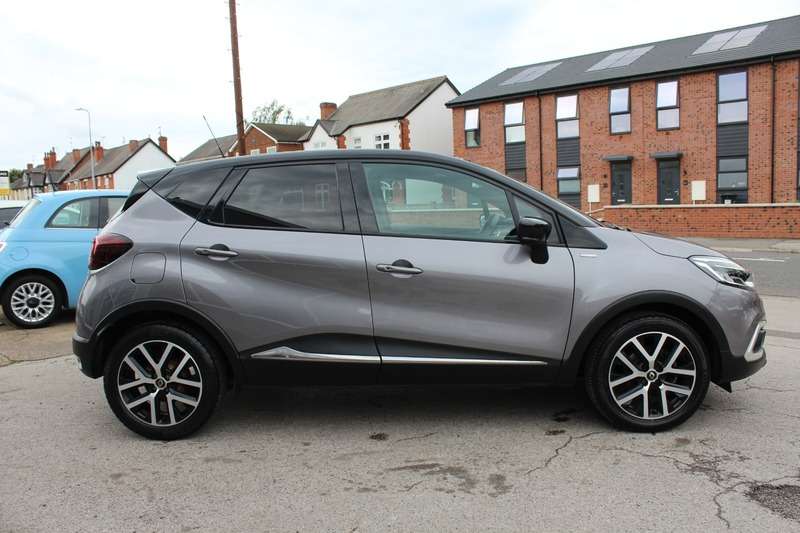 A 2019 RENAULT CAPTUR 1.3 S EDITION TCE A 2019 RENAULT CAPTUR 1.3 S EDITION TCE