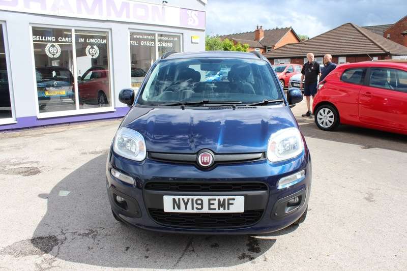 A 2019 FIAT PANDA 1.2 LOUNGE A 2019 FIAT PANDA 1.2 LOUNGE