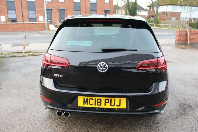 2018 VOLKSWAGEN GOLF 2018 VOLKSWAGEN GOLF