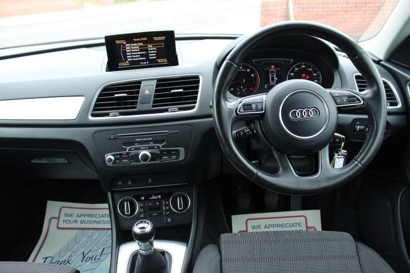 2018 AUDI Q3 2018 AUDI Q3