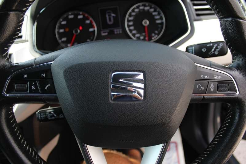 2017 SEAT ARONA 2017 SEAT ARONA