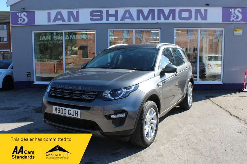 A 2017 LAND ROVER DISCOVERY SPORT 2.0 TD4 SE TECH A 2017 LAND ROVER DISCOVERY SPORT 2.0 TD4 SE TECH