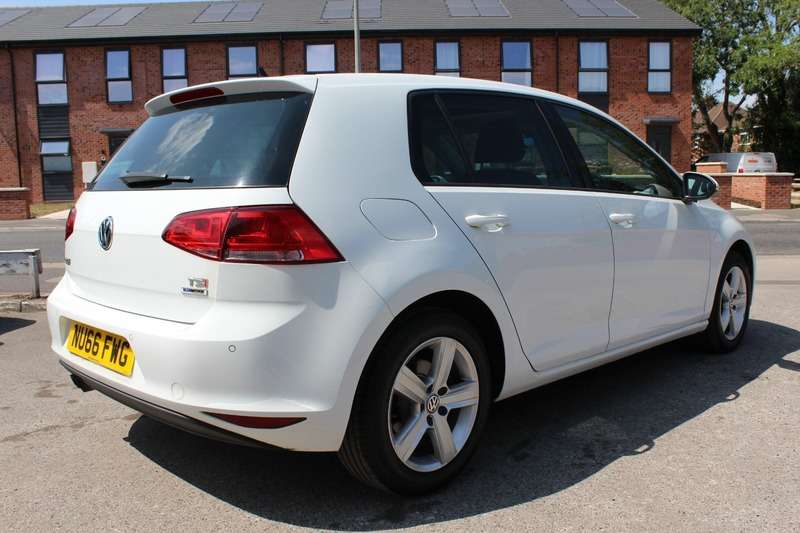 2016 VOLKSWAGEN GOLF 2016 VOLKSWAGEN GOLF