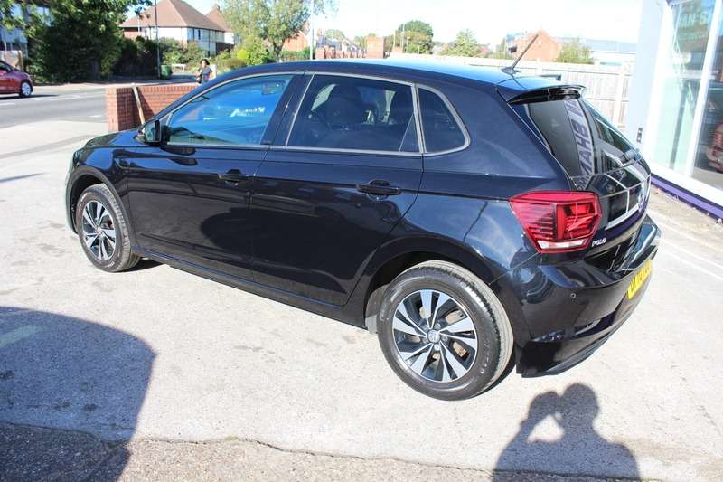 A 2020 VOLKSWAGEN POLO MATCH TSI A 2020 VOLKSWAGEN POLO MATCH TSI
