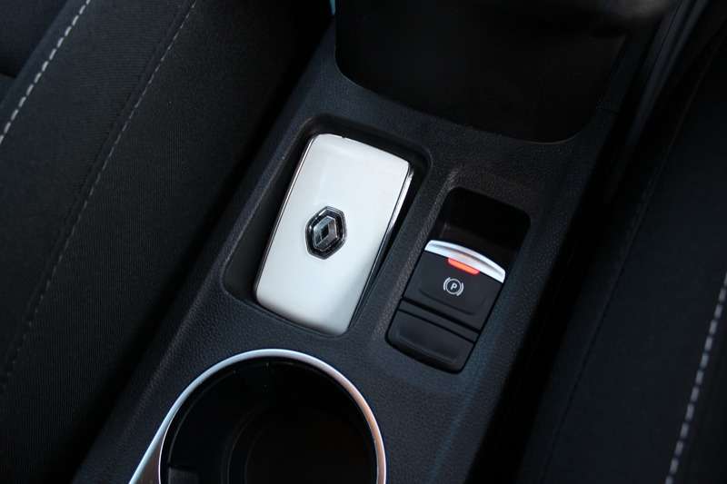 2021 RENAULT CAPTUR 2021 RENAULT CAPTUR
