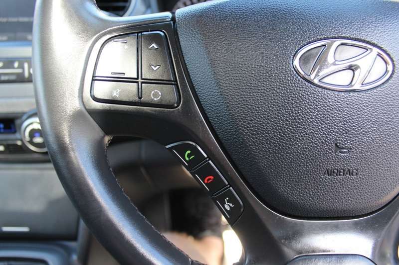 2017 HYUNDAI I10 2017 HYUNDAI I10