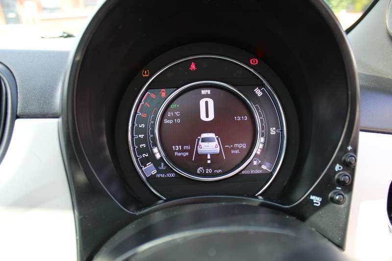 2020 FIAT 500 2020 FIAT 500